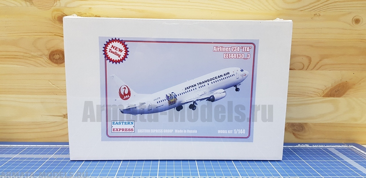 ЕЕ144130_3 Авиалайнер 737-400  Japan Transocean Air Восточный экспресс