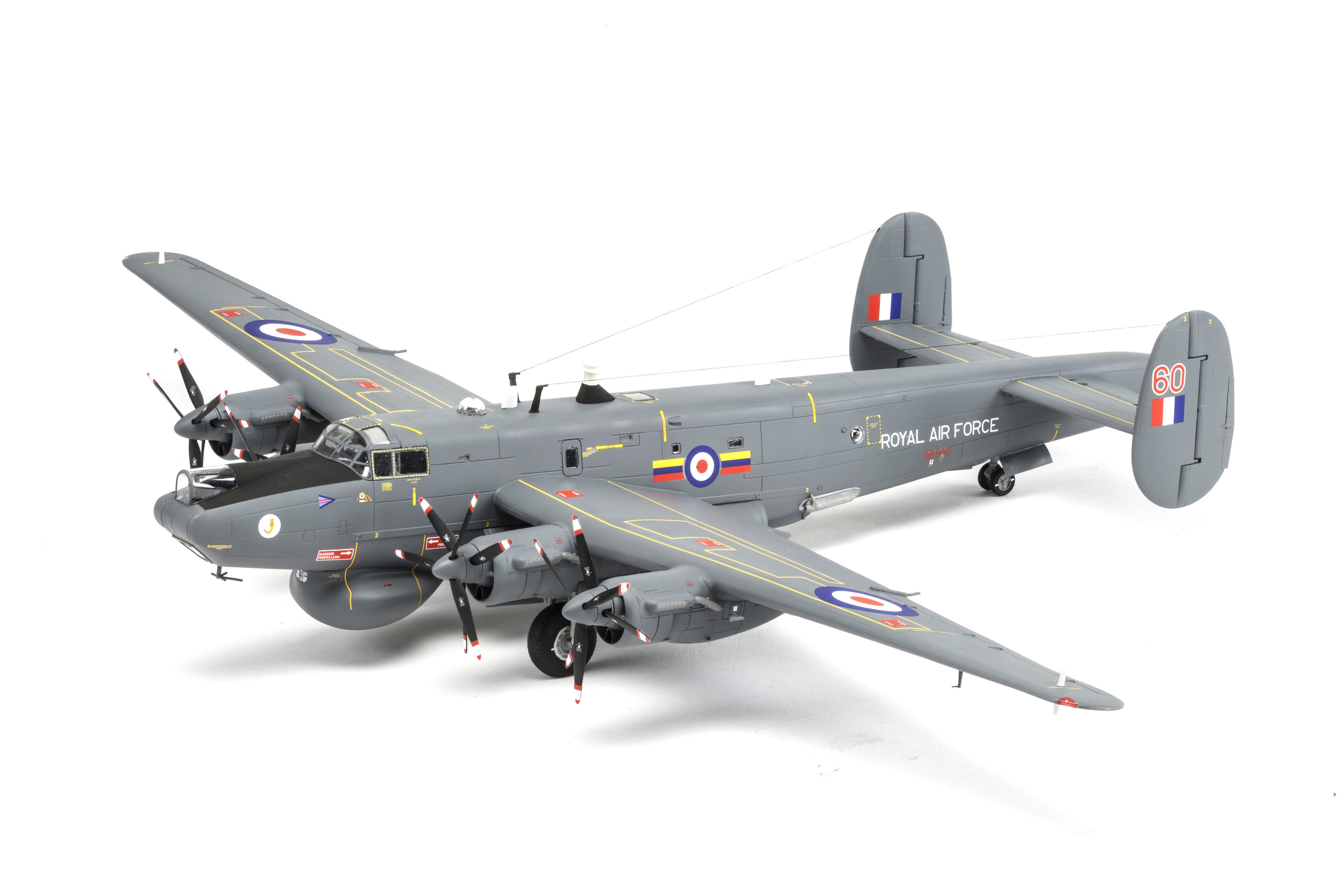 A11005 Сборная модель самолета Самолет -  Avro Shackleton AEW.2 1:72 Airfix