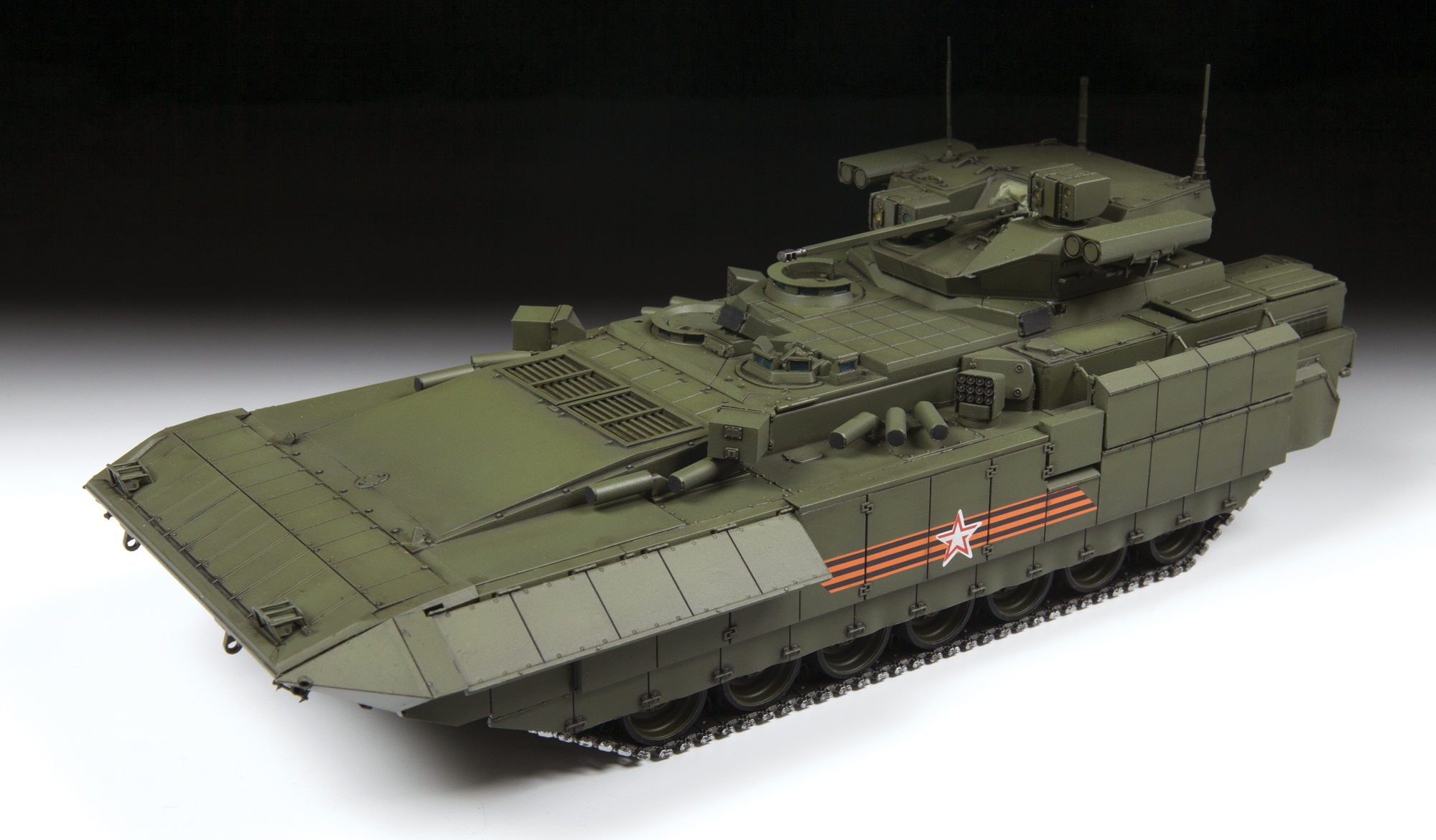 3681 Российская тяжелая боевая машина пехоты ТБМПТ Т-15 Армата 1/35 Звезда