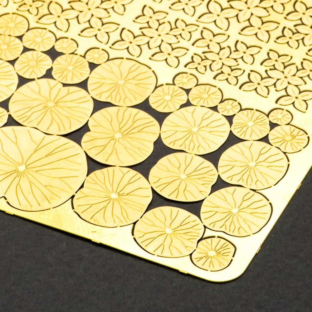 S-106 Лотос, размер M