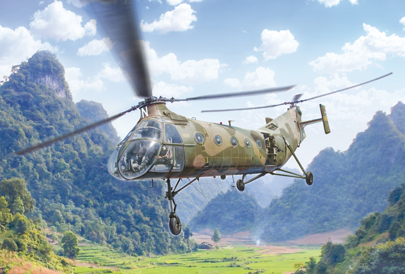 2774ИТ Вертолет H-21 FLYING BANANA GUNSHIP (10013160/300421/0255806, ИТАЛИЯ ) Italeri