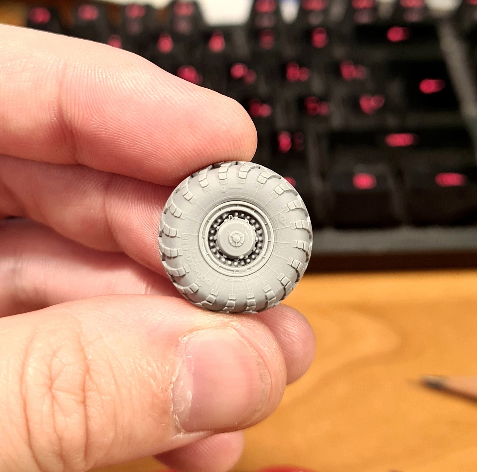 AMB72006 Набор колес ВИ-203 (раннего типа) под нагрузкой (для моделей Звезда)