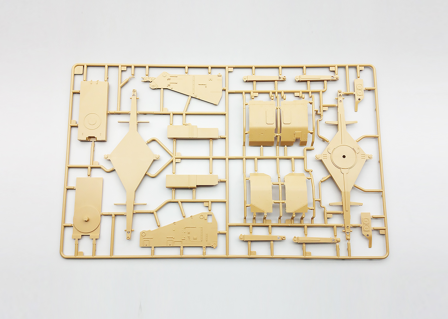 AH35A024 Немецкое зенитное орудие 8,8cm L/71 Flak41 (w/Bonus) Amusing Hobby