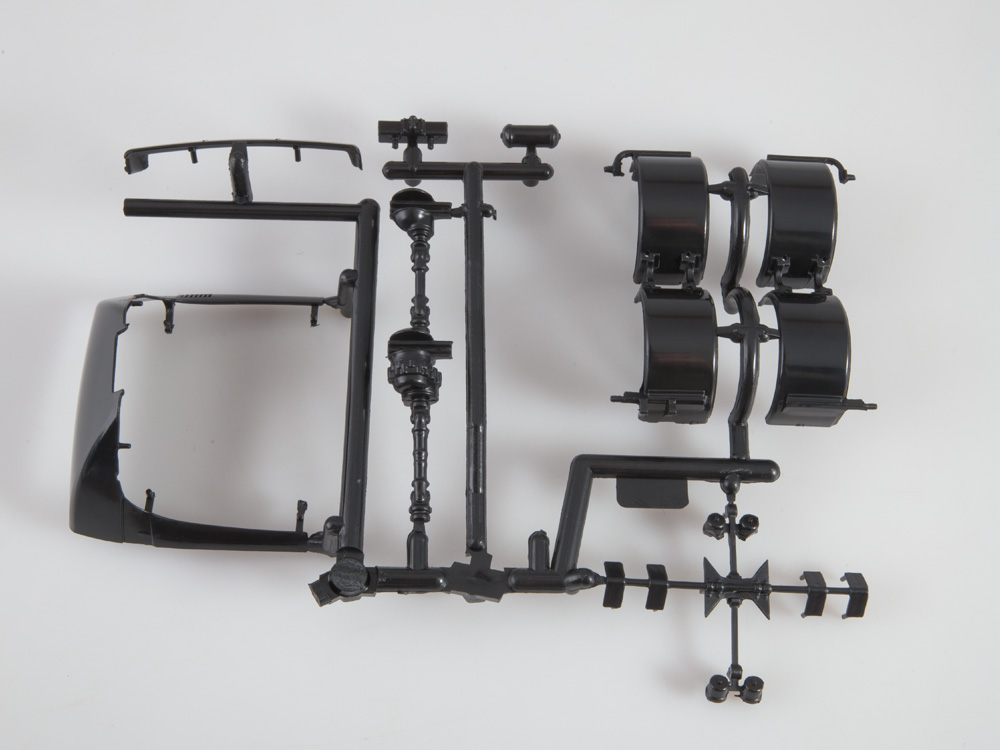 1445AVD Сборная модель КАМАЗ-6460 седельный тягач AVD Models