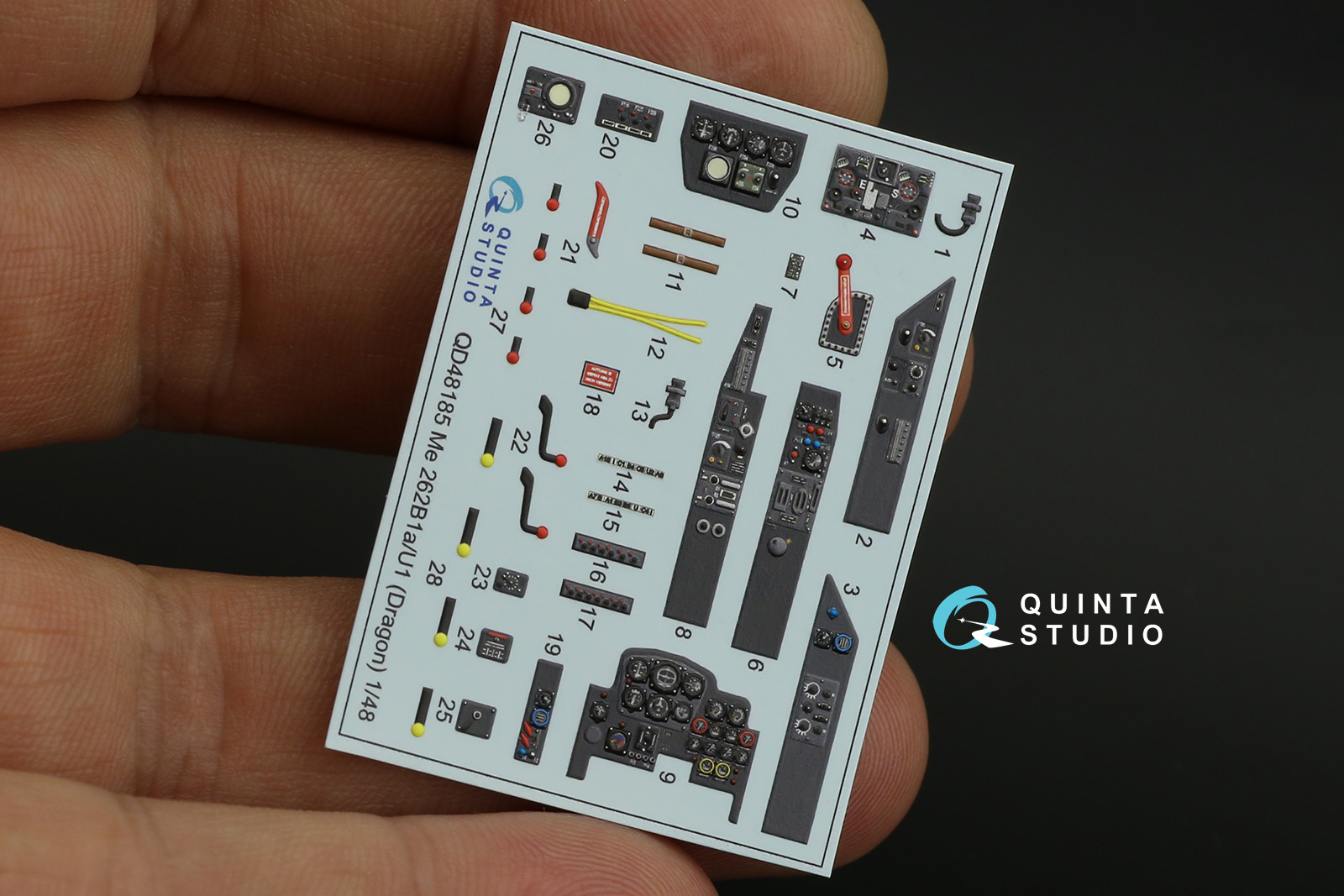 QD48185 3D Декаль интерьера кабины Me 262B-1a/U1 (Dragon)