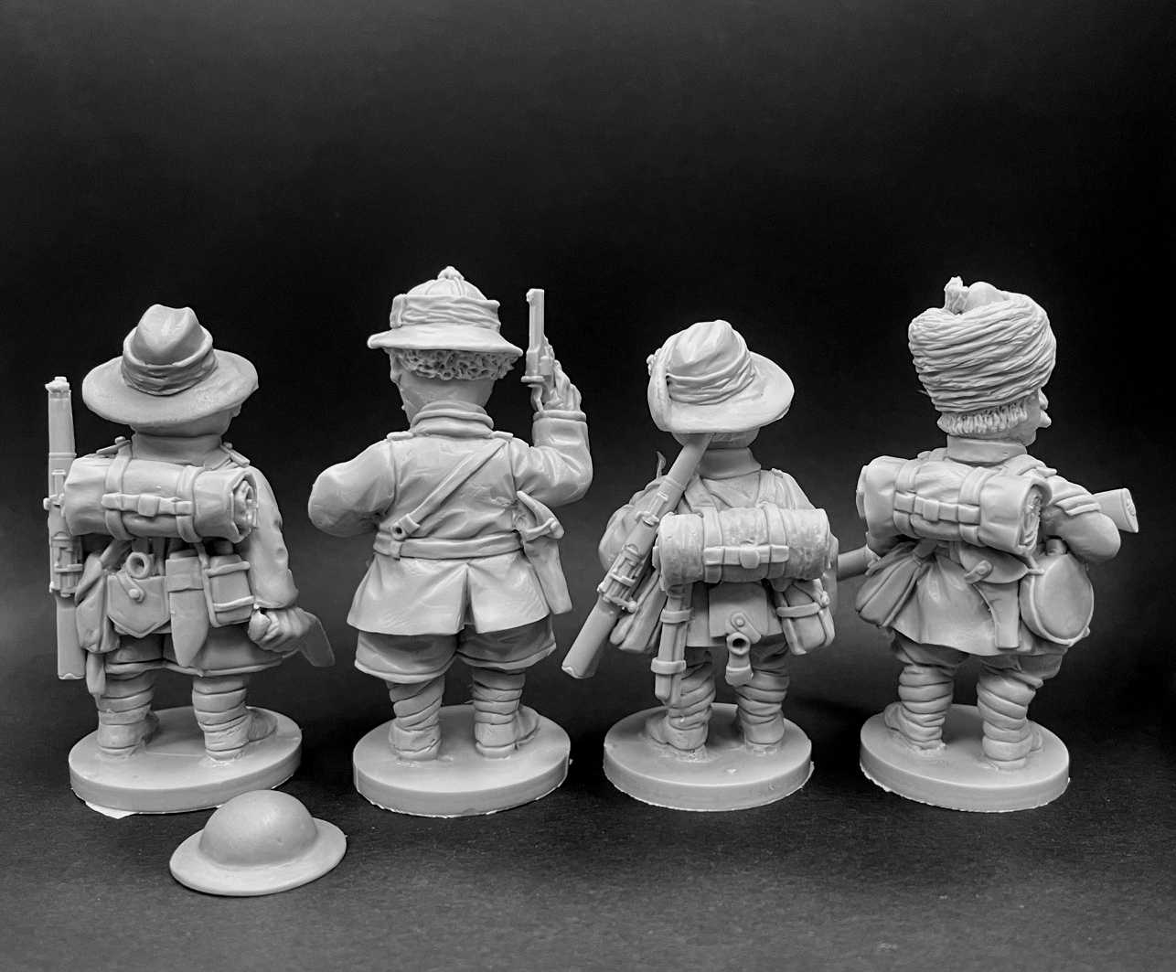 CHM-50.08. WW1: Британская армия №2 (Пехота доминионов). В комплекте 4 фигуры. 50 мм. Материал - смола. Chronos Miniatures