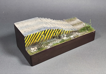 НЕ-72022 Подставка quot; Барьерquot;Размер 20*9см