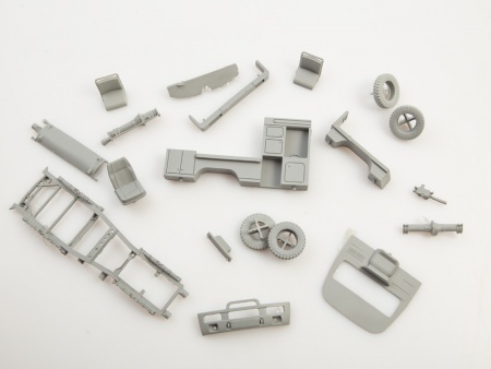 1563AVD Сборная модель УАЗ-САРЗ-2925 медицинский AVD Models