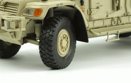 VS-009 1/35 British Army Husky TSV Meng